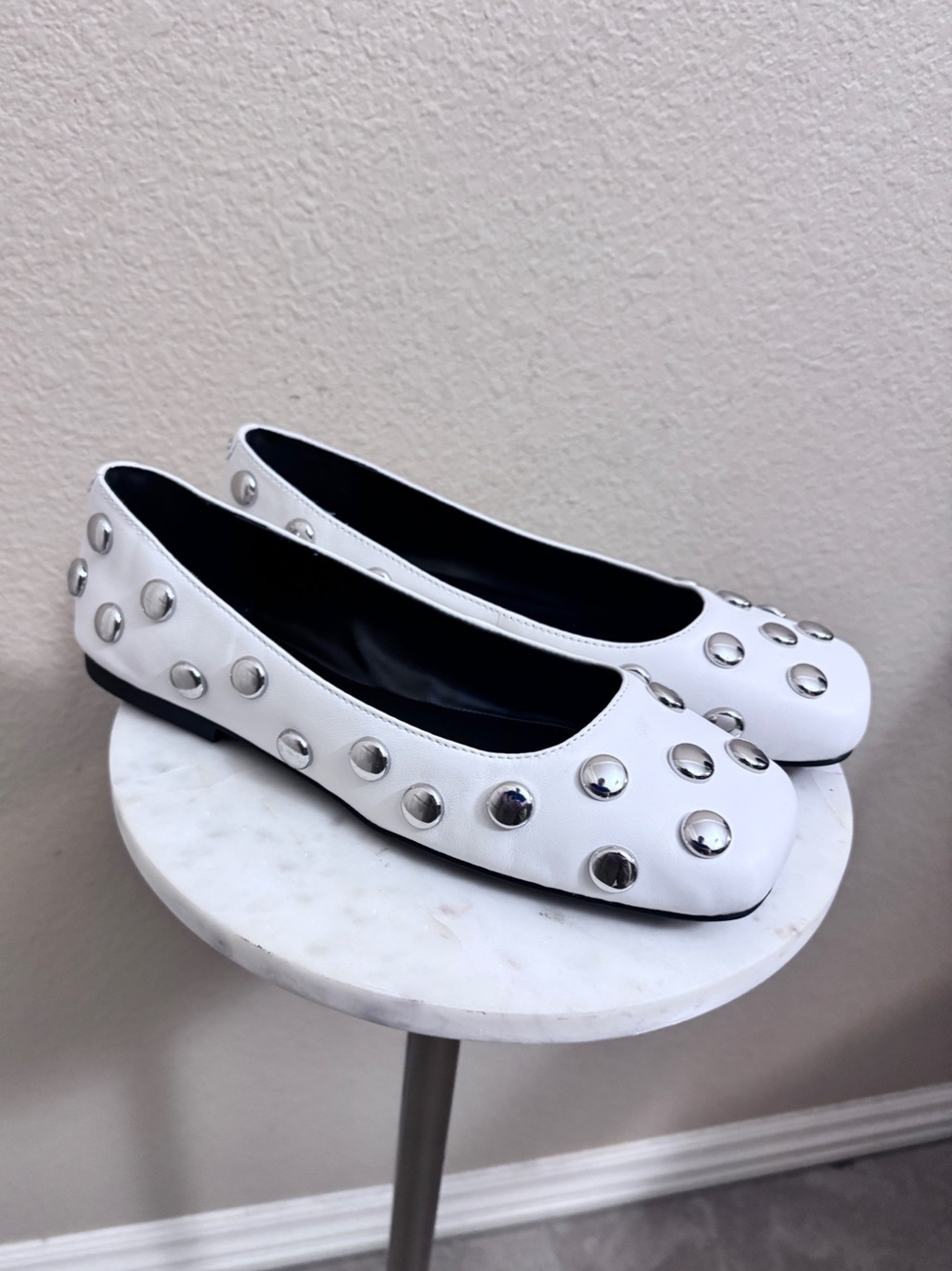 Michael Kors Preppy Matilda Studded white leather square ballet flat shoes 8.5
